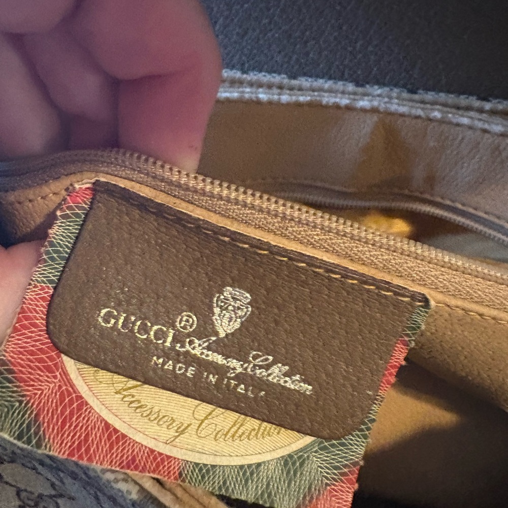 Gucci Beige GG Supreme Canvas Crossbody with Brown Trim and Green-Red Web - Picture 7 of 15